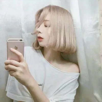 大街上的商店 在线观看